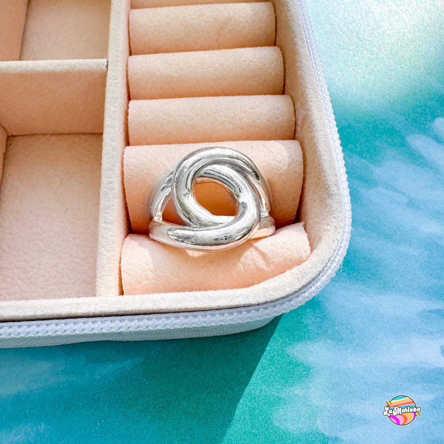 Anillo Chanel