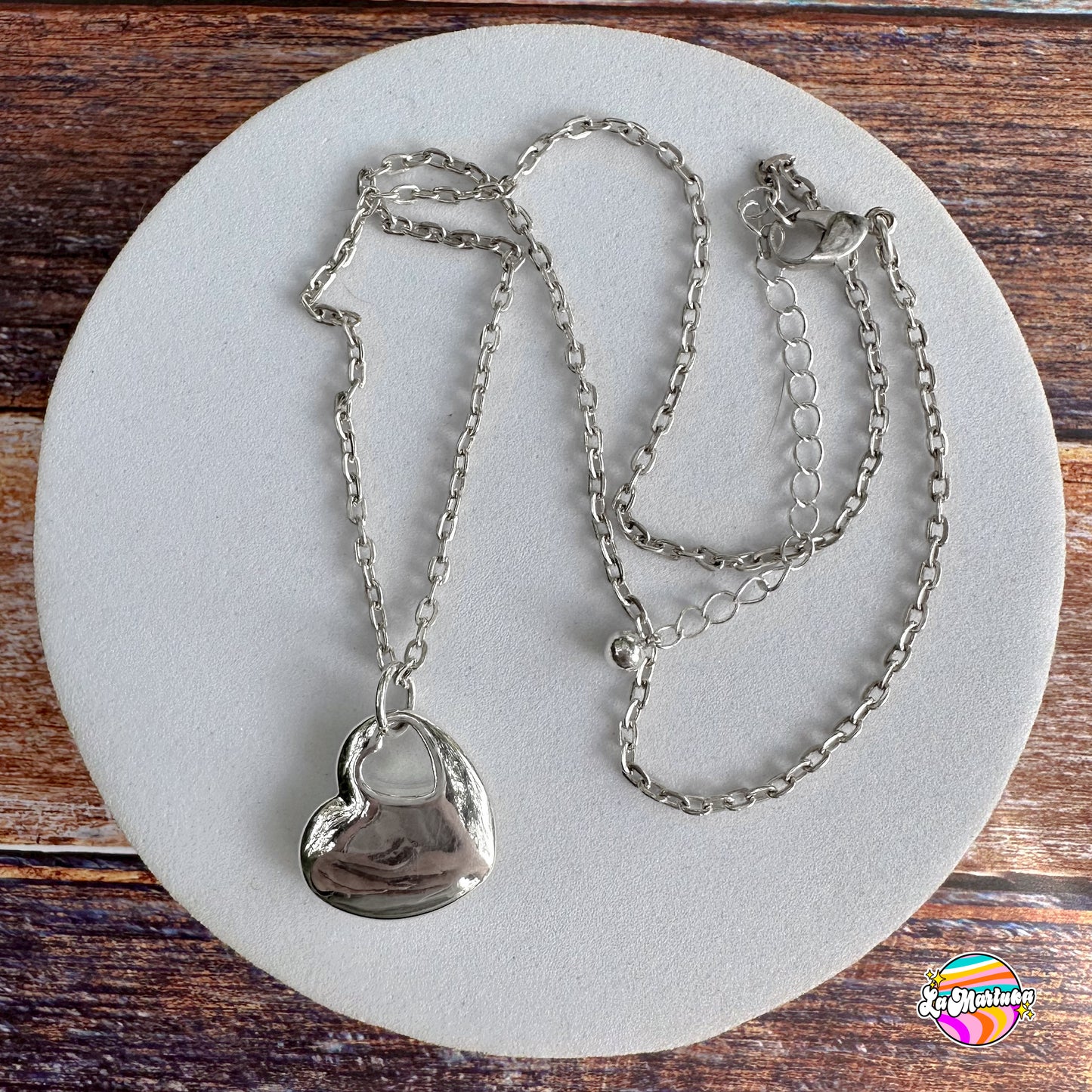 Collar Corazón vacío