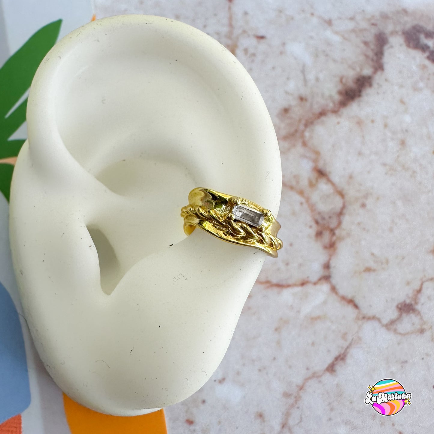 Ear cuff Cuerda y cristal