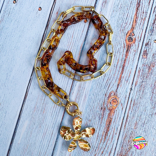 Collar Flor carey